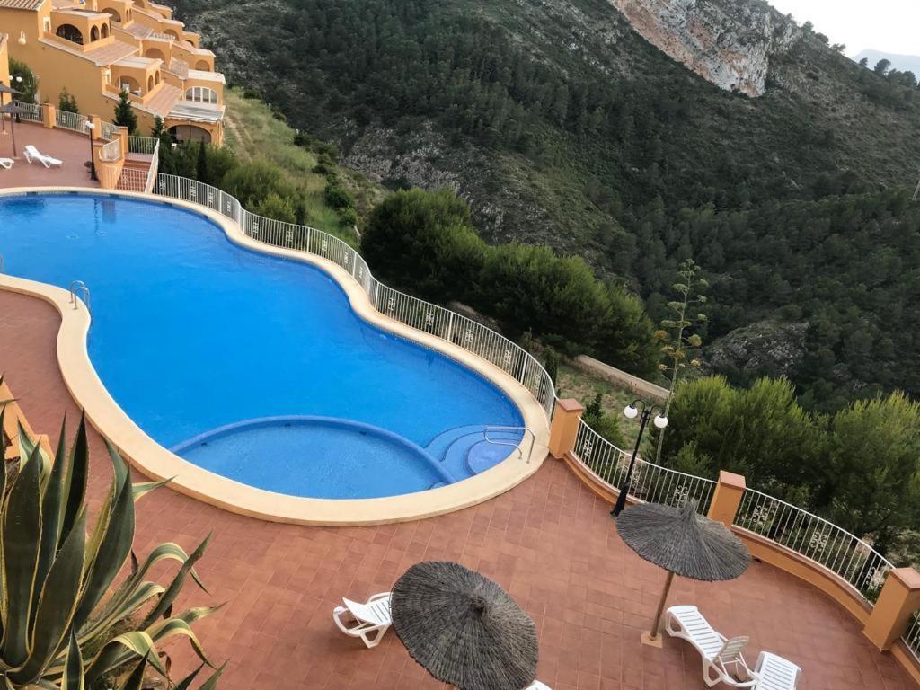 Apartman Marcella, Cumbre Del Sol Dış mekan fotoğraf